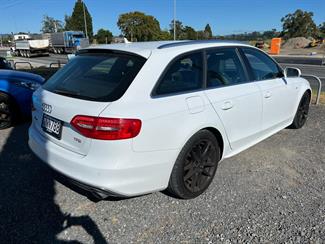 2016 Audi A4 - Thumbnail