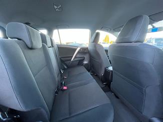 2014 Toyota RAV4 - Thumbnail