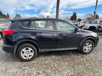 2014 Toyota RAV4 - Thumbnail