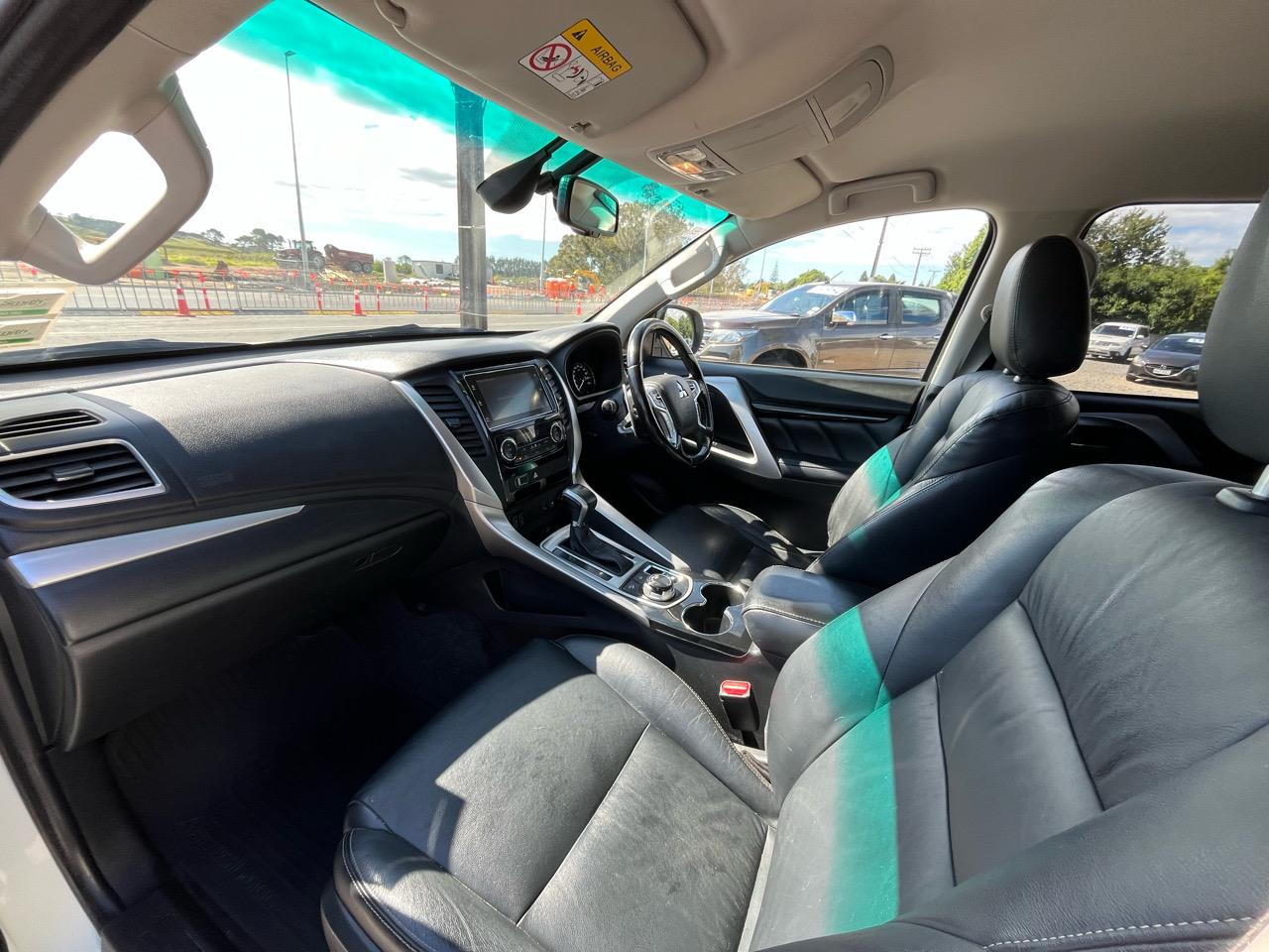 2017 Mitsubishi Pajero Sport