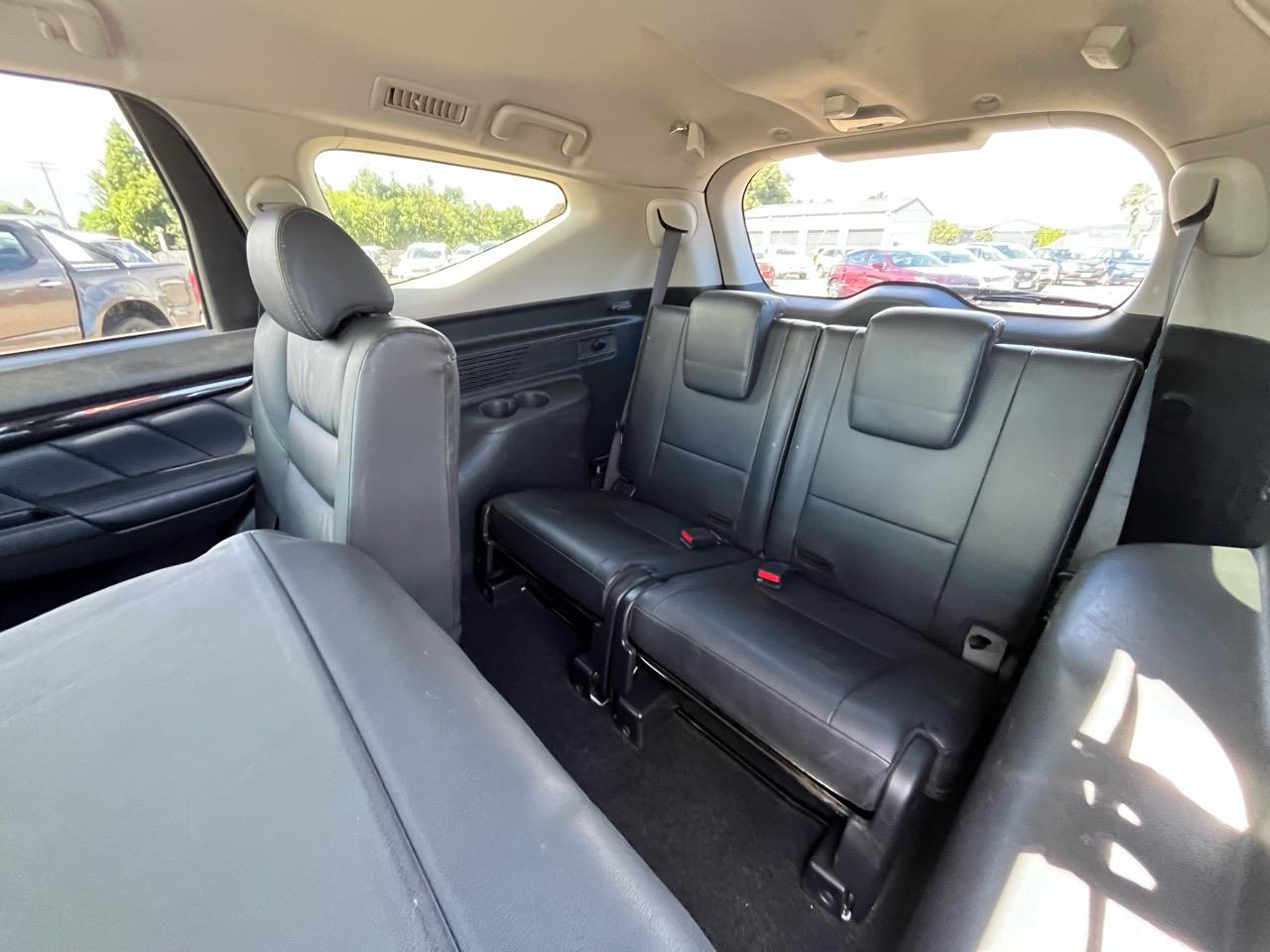 2017 Mitsubishi Pajero Sport