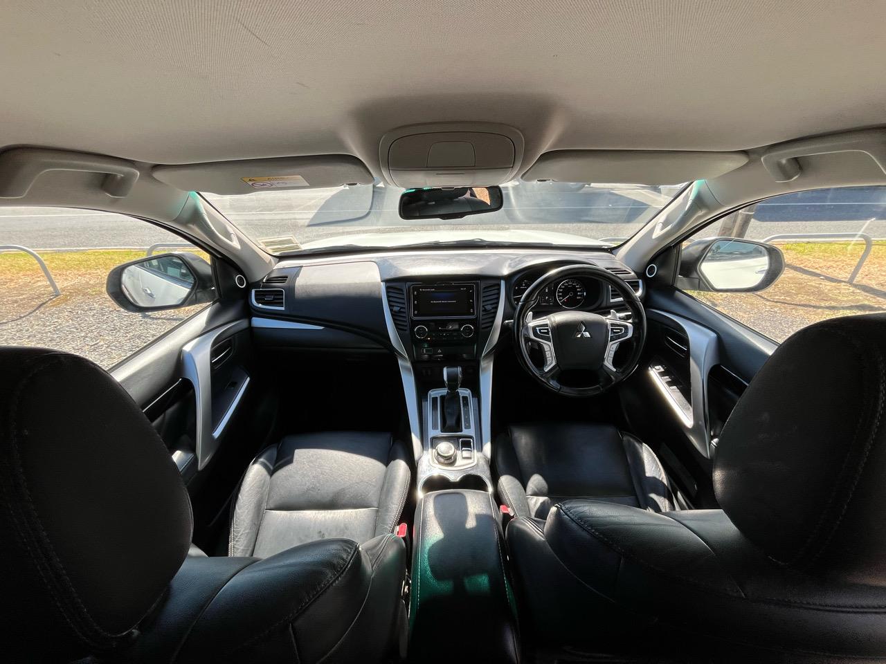 2017 Mitsubishi Pajero Sport