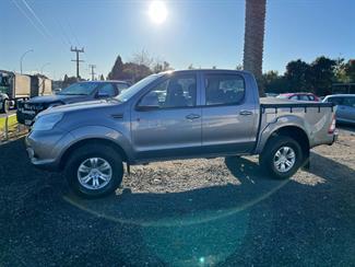 2017 Foton Tunland - Thumbnail