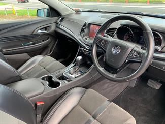 2017 Holden Commodore - Thumbnail