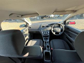 2006 Ford Focus - Thumbnail