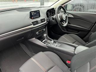 2018 Mazda 3 - Thumbnail