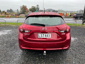 2018 Mazda 3 - Thumbnail