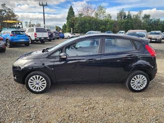 2012 Ford Fiesta - Thumbnail