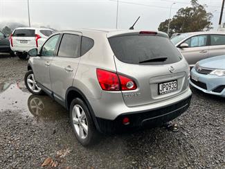 2008 Nissan Dualis - Thumbnail