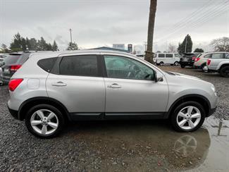 2008 Nissan Dualis - Thumbnail