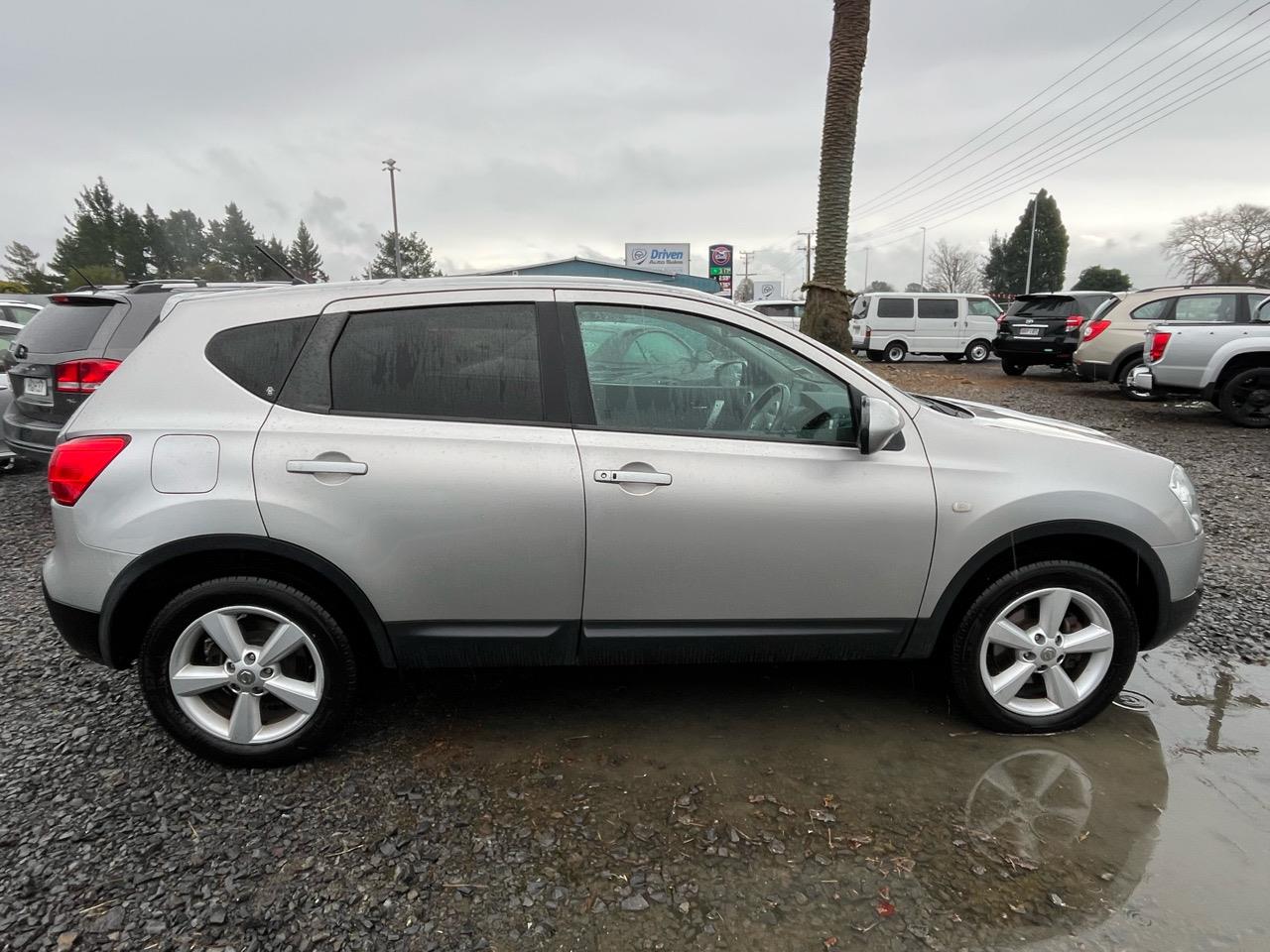 2008 Nissan Dualis
