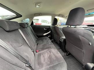 2012 Toyota Prius - Thumbnail