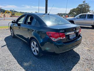 2014 Holden Cruze - Thumbnail