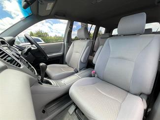 2006 Toyota Highlander - Thumbnail