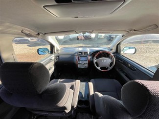 2007 Toyota Ipsum - Thumbnail