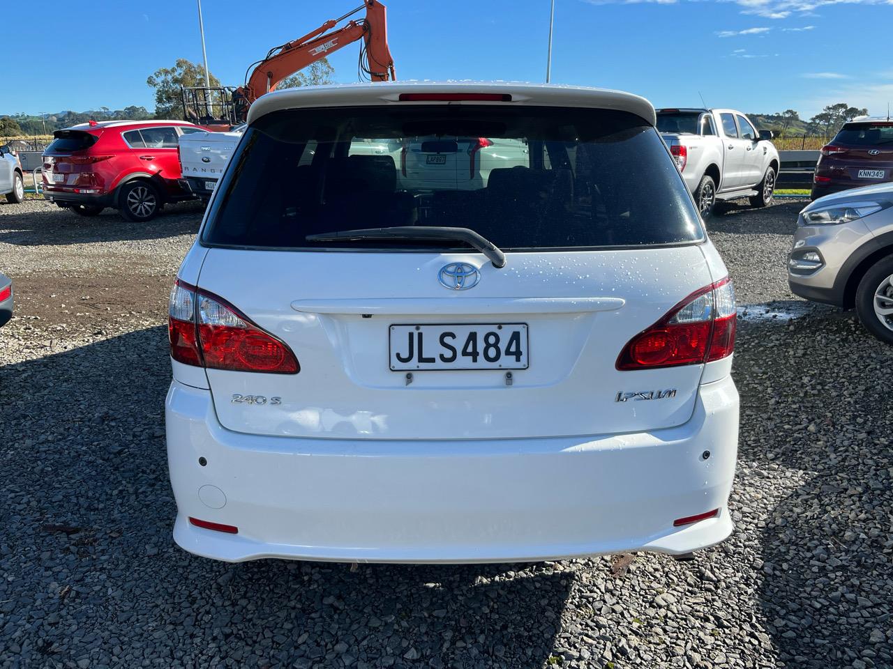 2007 Toyota Ipsum