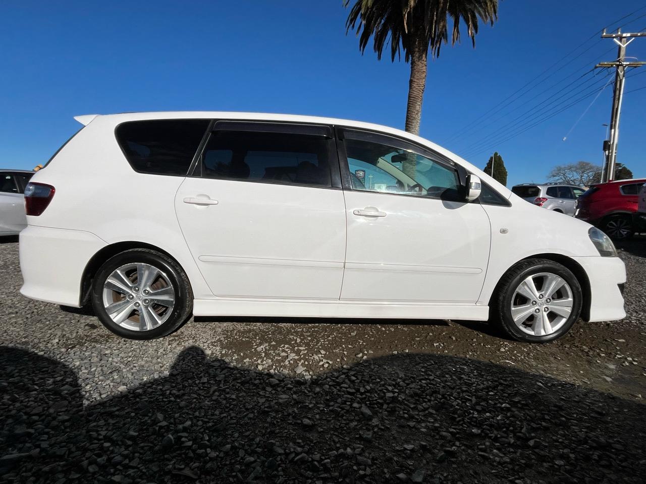 2007 Toyota Ipsum