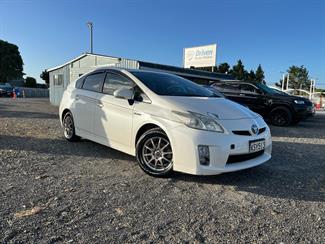 2009 Toyota Prius - Thumbnail