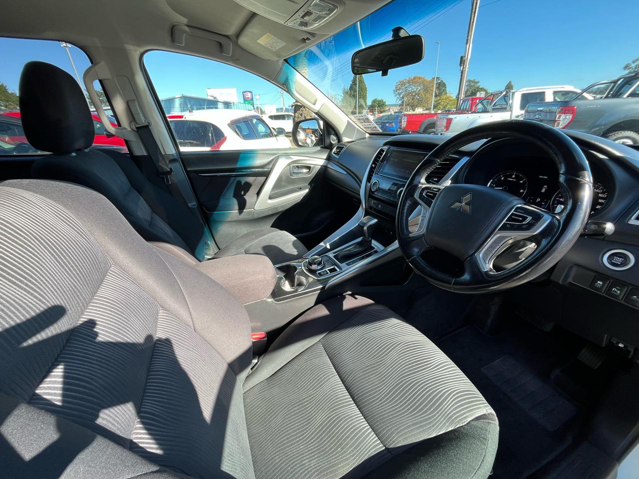2018 Mitsubishi Pajero Sport