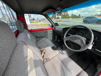 1992 Toyota Hilux - Thumbnail