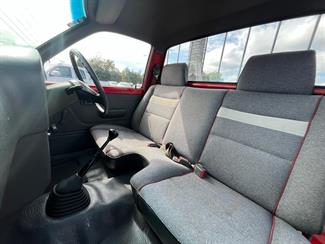 1992 Toyota Hilux - Thumbnail