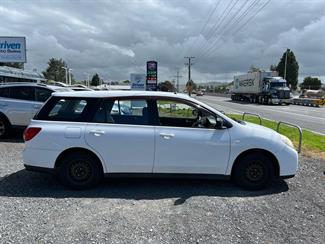 2006 Nissan Wingroad - Thumbnail