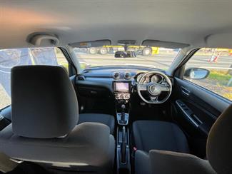 2019 Suzuki Swift - Thumbnail