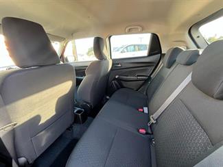 2019 Suzuki Swift - Thumbnail