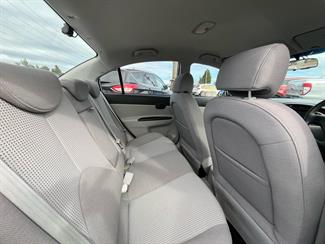 2007 Hyundai Accent - Thumbnail