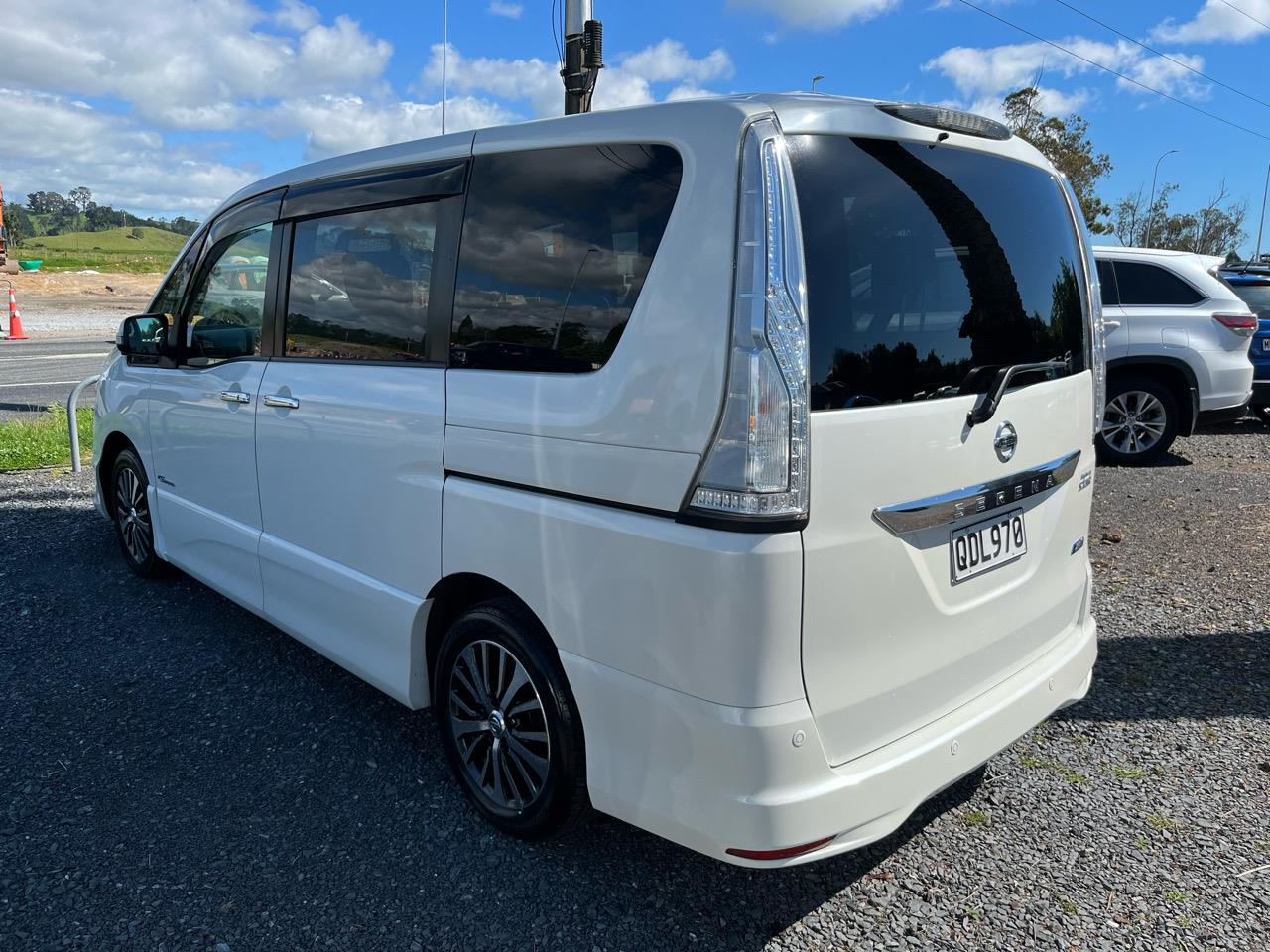 2016 Nissan Serena