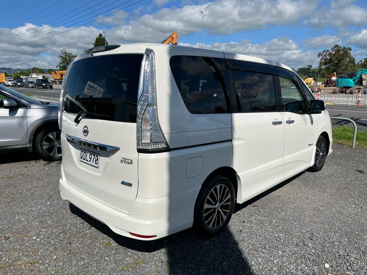 2016 Nissan Serena