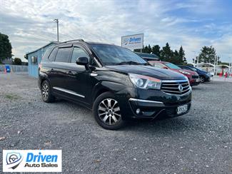 2017 Ssangyong Stavic - Thumbnail