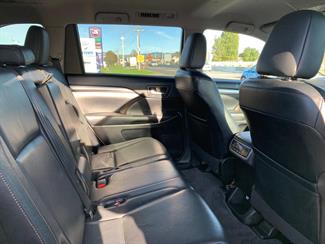 2015 Toyota Highlander - Thumbnail