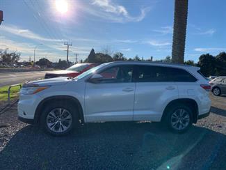 2015 Toyota Highlander - Thumbnail