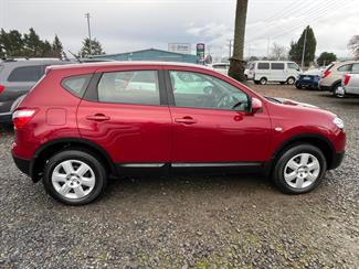 2011 Nissan Qashqai - Thumbnail