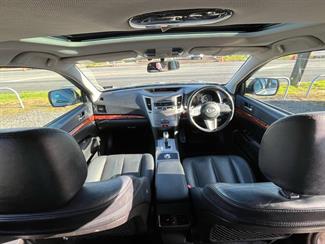 2011 Subaru Outback - Thumbnail