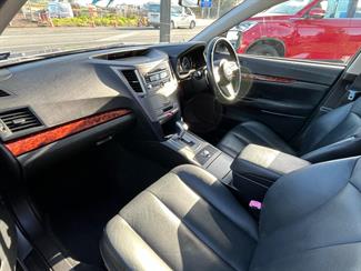 2011 Subaru Outback - Thumbnail