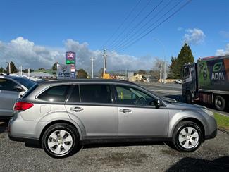 2011 Subaru Outback - Thumbnail