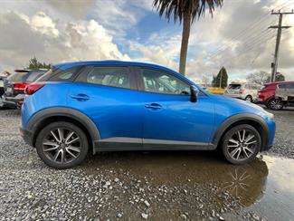 2017 Mazda CX-3 - Thumbnail