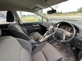 2008 Toyota Blade - Thumbnail