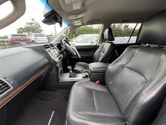 2018 Toyota Landcruiser Prado - Thumbnail