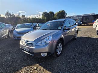 2011 Subaru Outback - Thumbnail