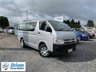 2013 Toyota Hiace - Thumbnail