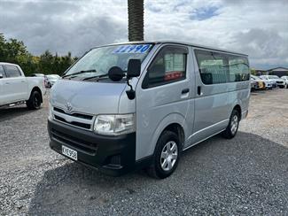 2013 Toyota Hiace - Thumbnail