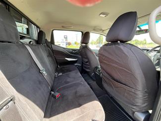 2016 Nissan Navara - Thumbnail