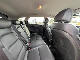 2017 Hyundai Tucson - Thumbnail