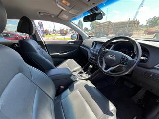2017 Hyundai Tucson - Thumbnail