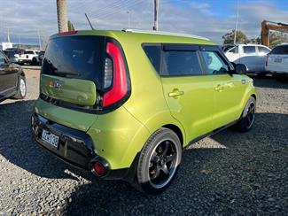2016 Kia Soul - Thumbnail