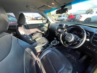 2016 Kia Soul - Thumbnail