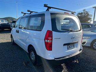 2015 Hyundai Iload - Thumbnail
